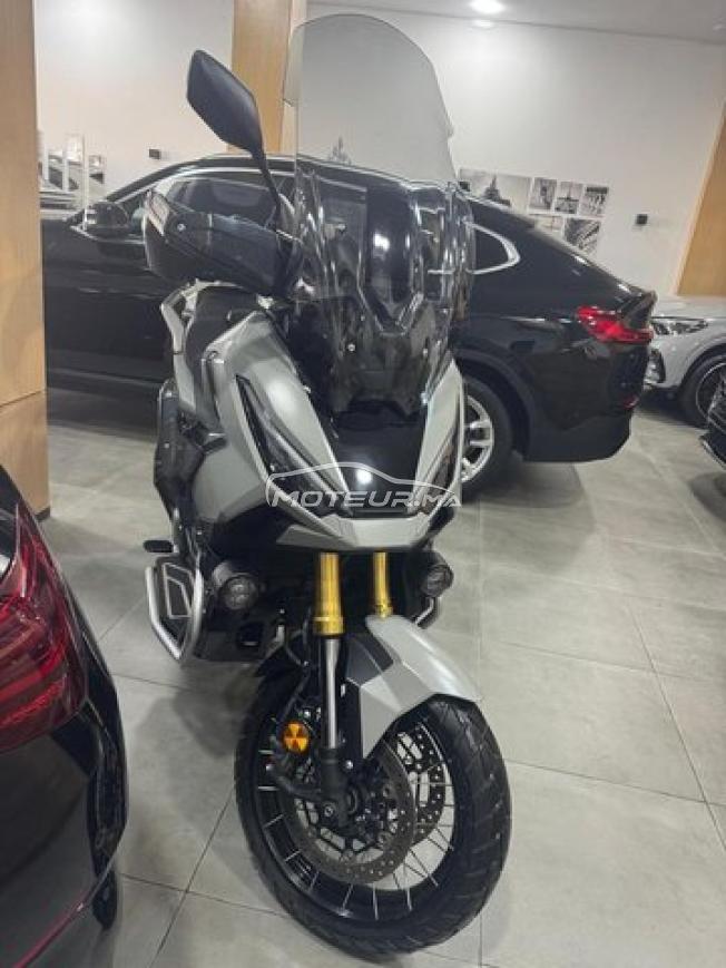 HONDA X-ADV 750