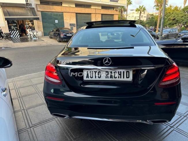 Mercedes E 220