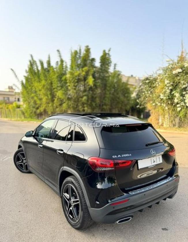 MERCEDES GLA 200 d AMG line
