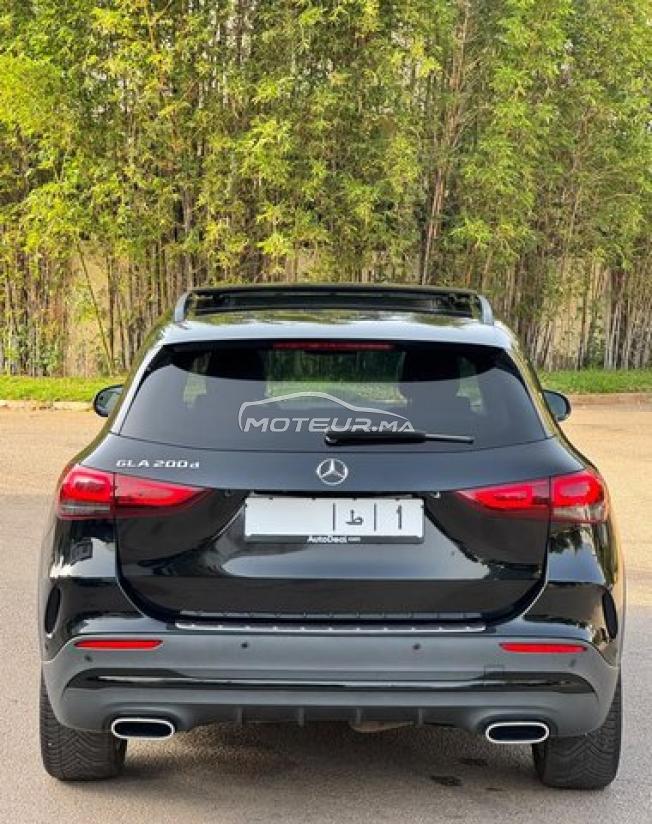 MERCEDES GLA 200 d AMG line