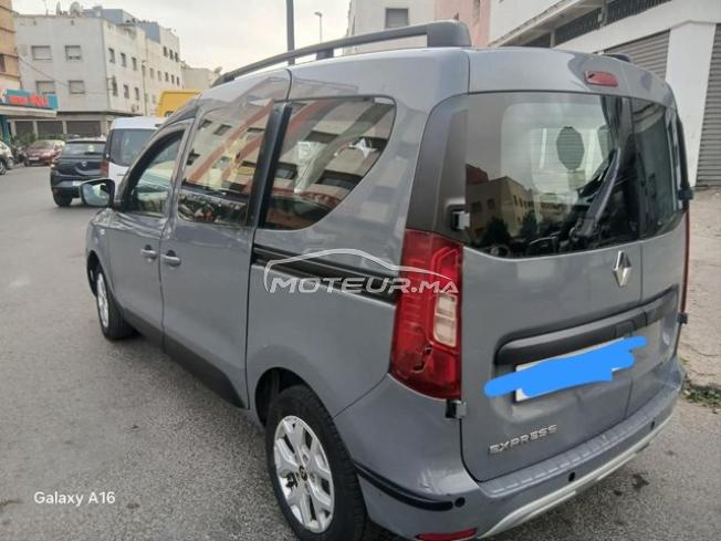 Renault Express Diesel Automatique 2023 à Agadir