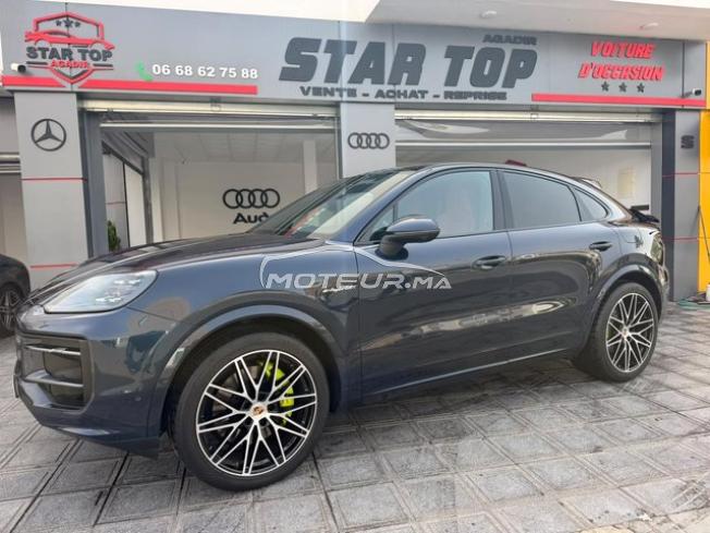 Porsche Cayenne Electrique/Essence 2025