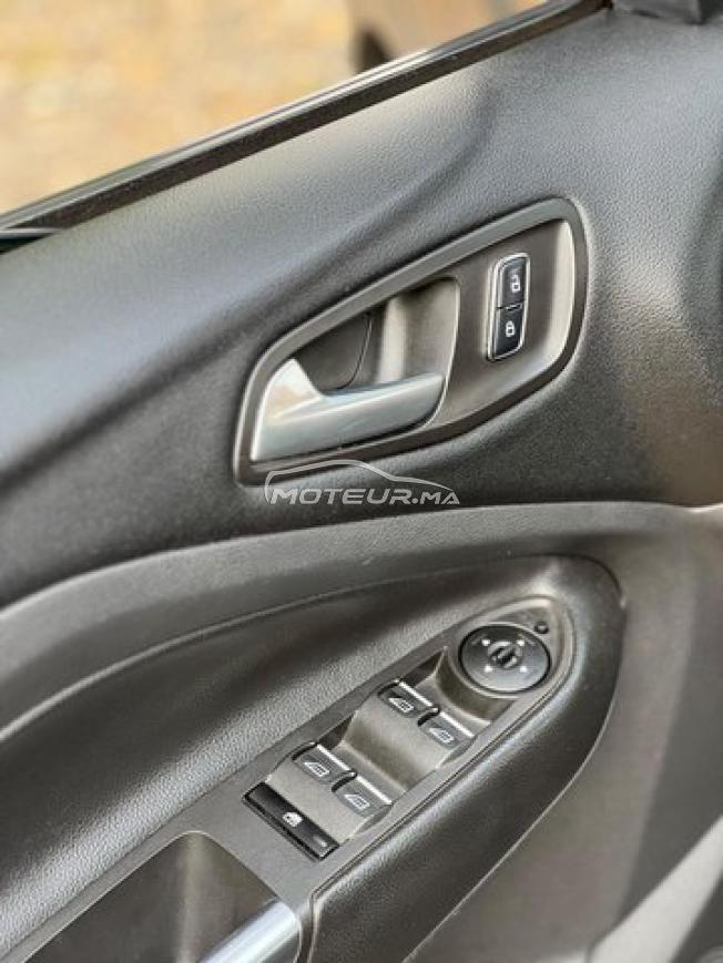 Ford kuga Diesel Manuelle 2016 à Salé