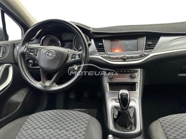 Opel Astra Diesel Manuelle 2019 à Casablanca