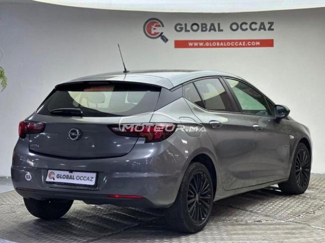 Opel Astra Diesel Manuelle 2019 à Casablanca