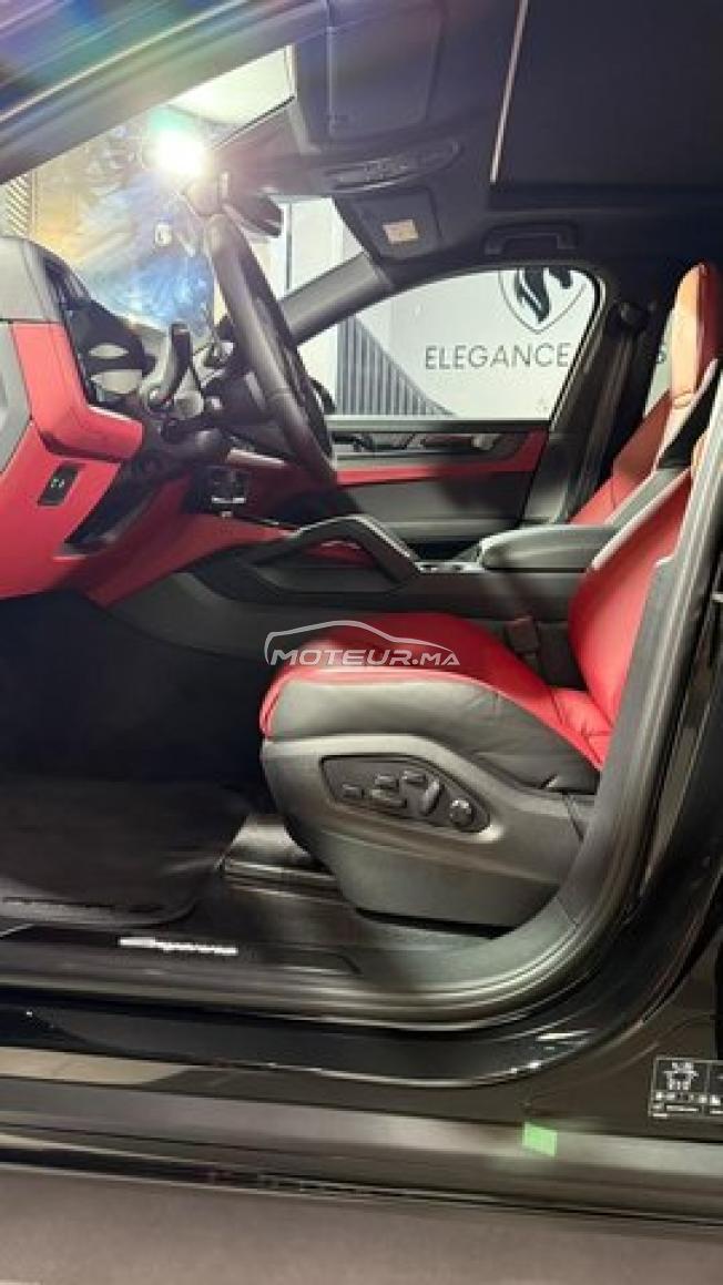Porsche Cayenne coupé Hybrid full 