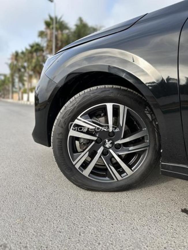 Peugeot 208 ALLURE 2022 automatique 