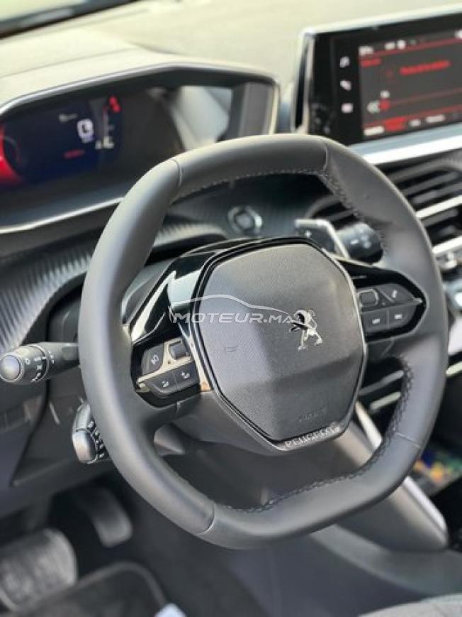 Peugeot 2008 Diesel Automatique 2023 voitur à Salé