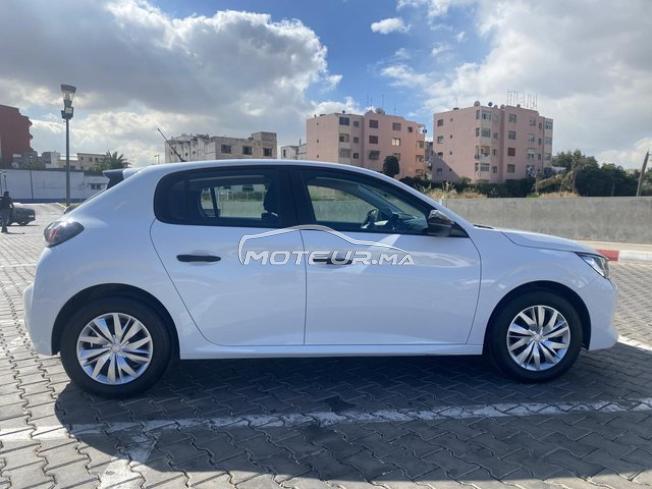 Peugeot 208 Like Essence WW