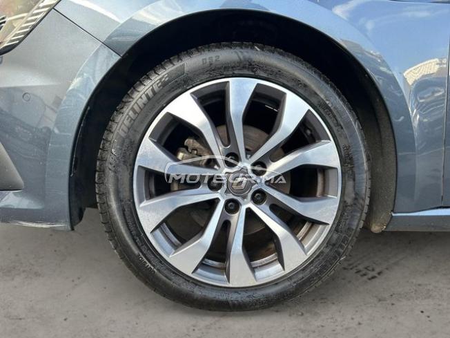 RENAULT. megane