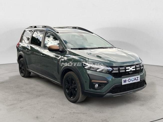 DACIA. Jogger