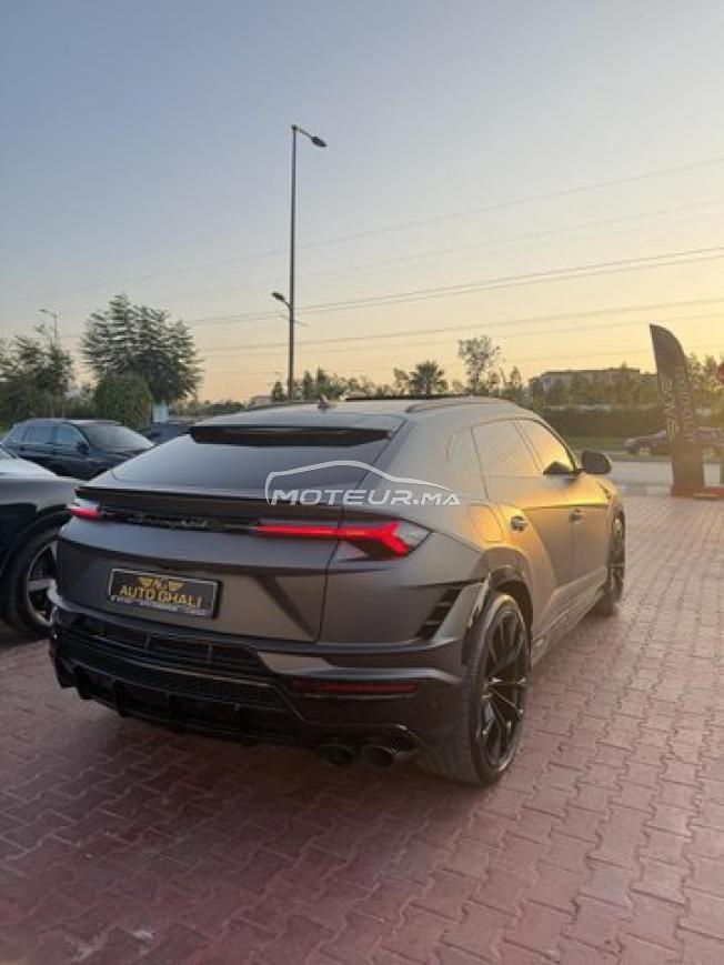 Lamborghini urus s