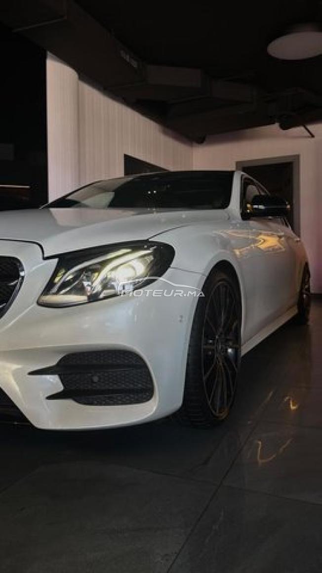 Mercedes Benz class e 220 pack amg 