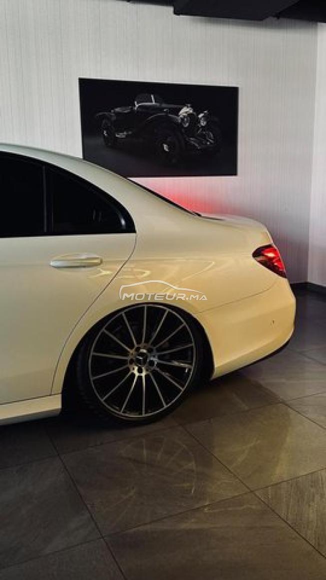 Mercedes Benz class e 220 pack amg 
