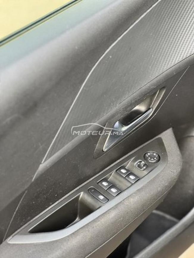 Peugeot 208 2022