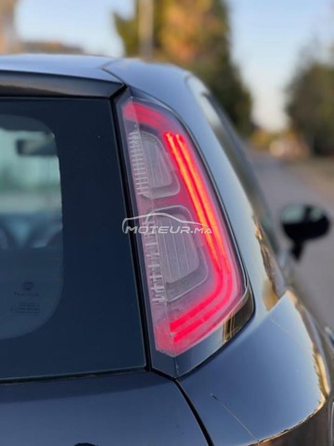 Fiat punto essence model 2012 manuelle a Salé 