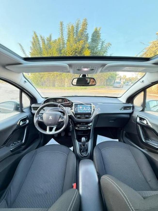 Peugeot 208 White Édition 2019❣️