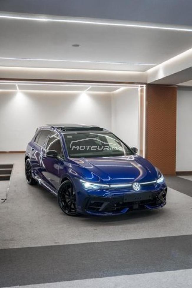 Volkswagen Golf 8 R Performance city