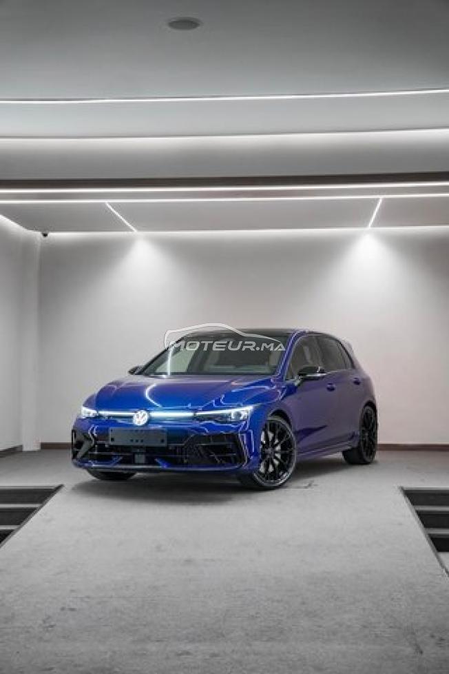 Volkswagen Golf 8 R Performance city