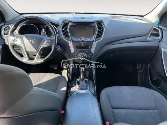 HYUNDAI. Santa Fe