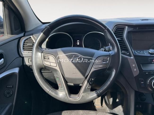 HYUNDAI. Santa Fe