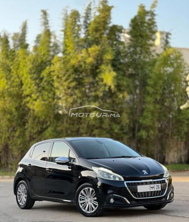 Peugeot 208 White Édition 2019❣️