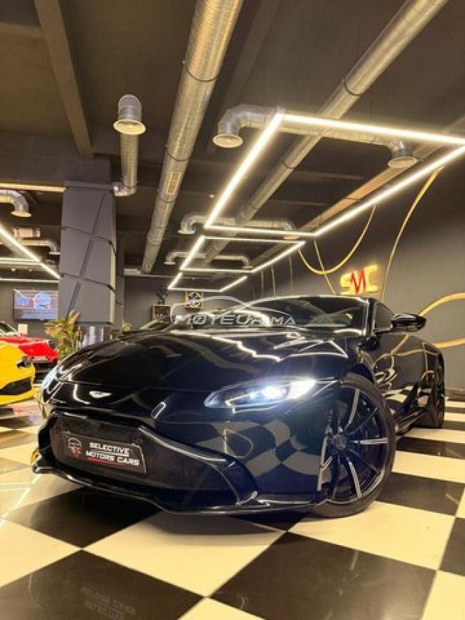 ASTON MARTIN VANTAGE V8