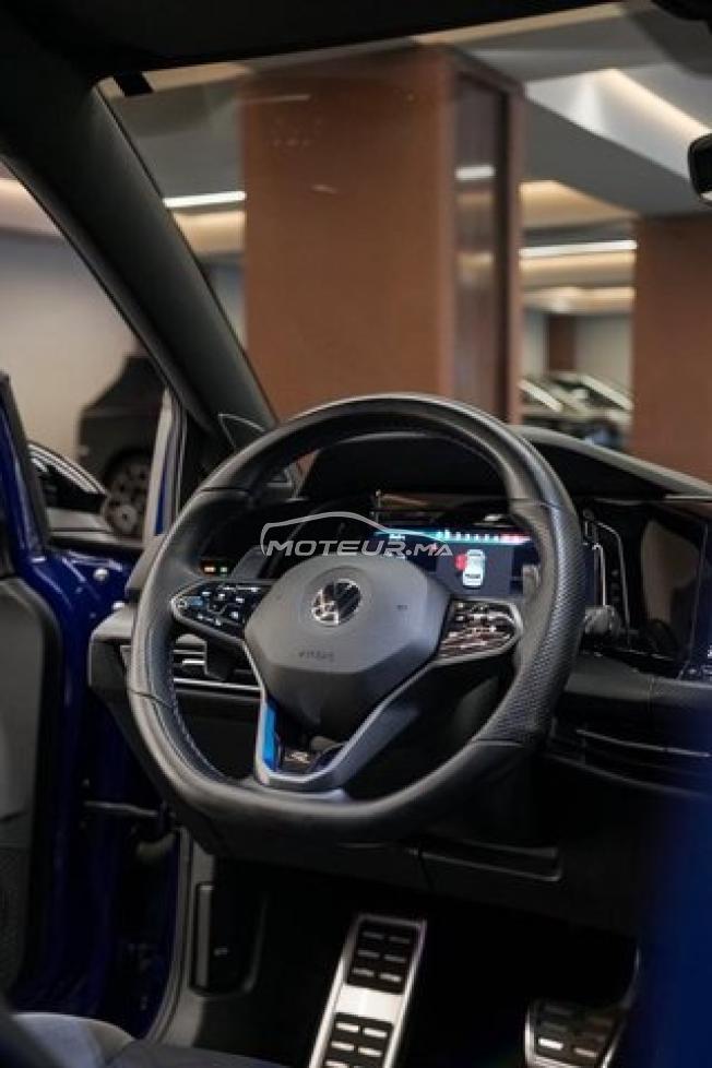 Volkswagen Golf 8 R Performance city