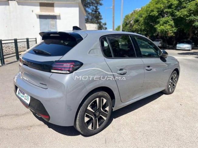 Peugeot 208 Hybride Automatique 2025