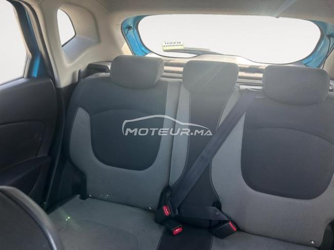 RENAULT. Captur