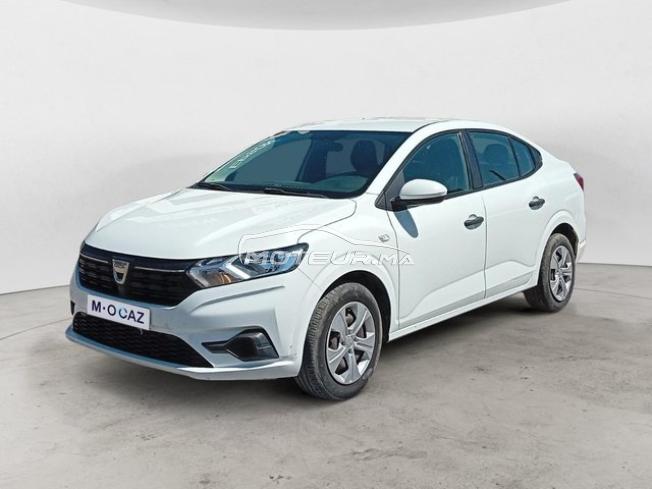 DACIA. Logan