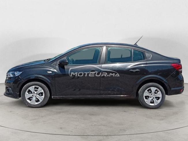 DACIA. Logan