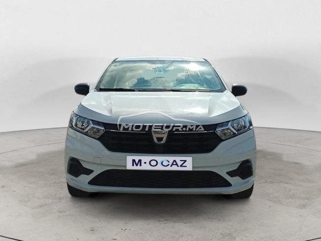 DACIA. Logan