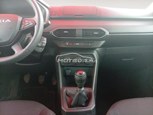 DACIA. Sandero