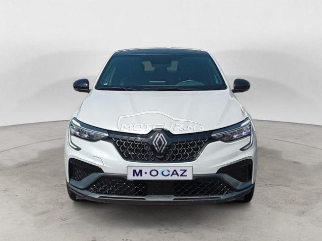 RENAULT. Arkana
