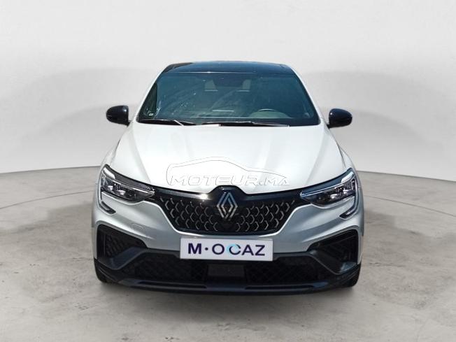 RENAULT. Arkana