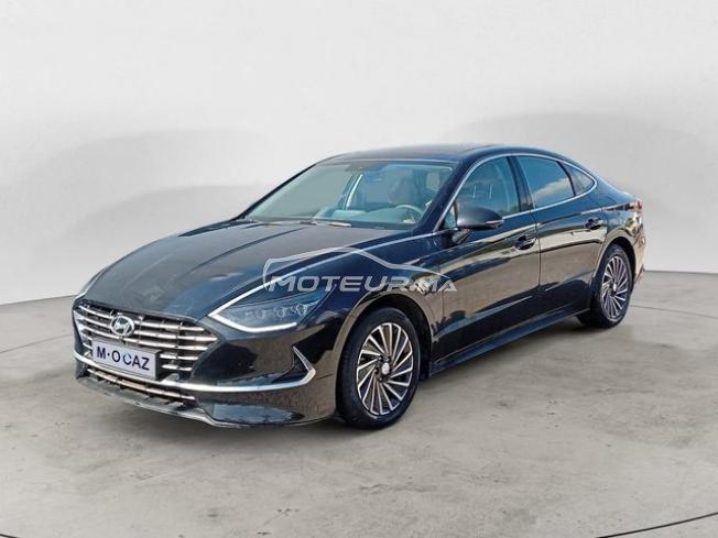HYUNDAI. Sonata