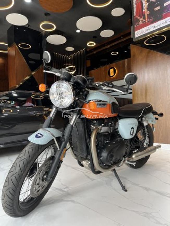triumph 900