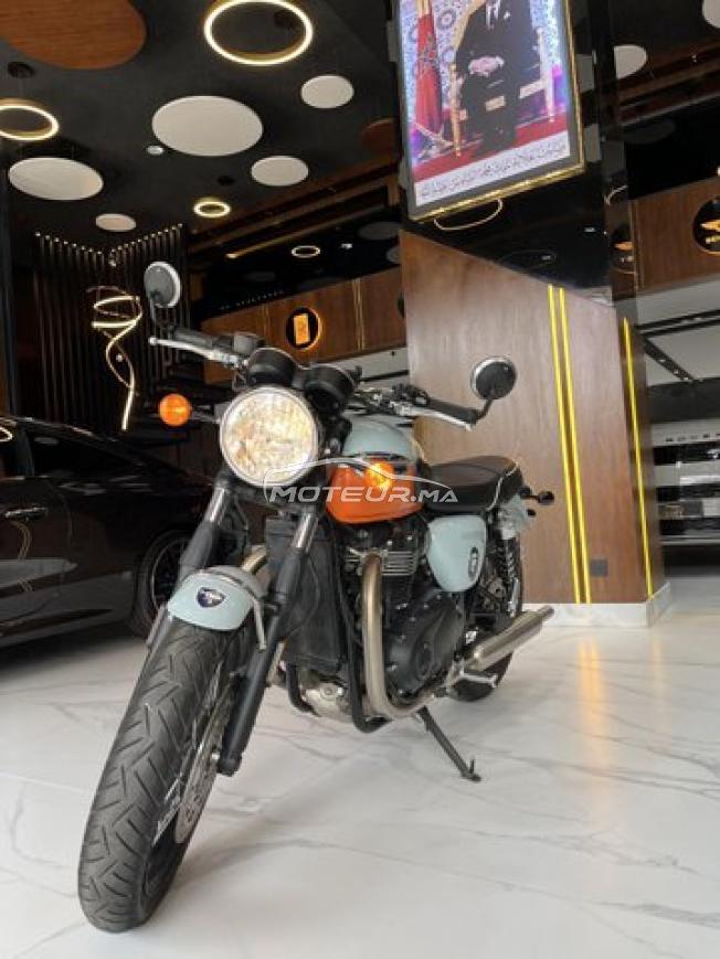 triumph 900
