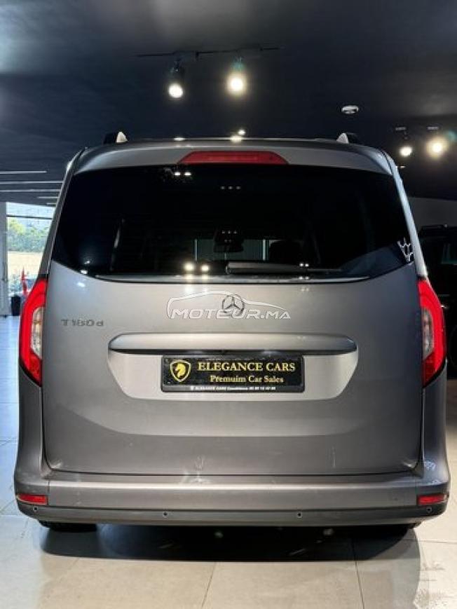 Mercedes-Benz Classe T 180d
