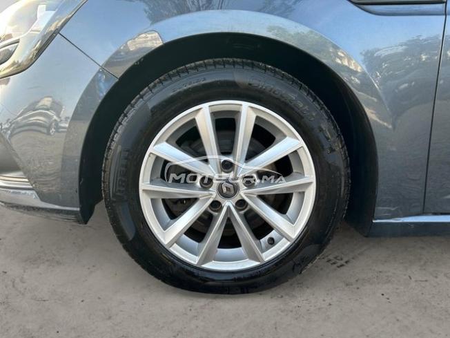 RENAULT. megane
