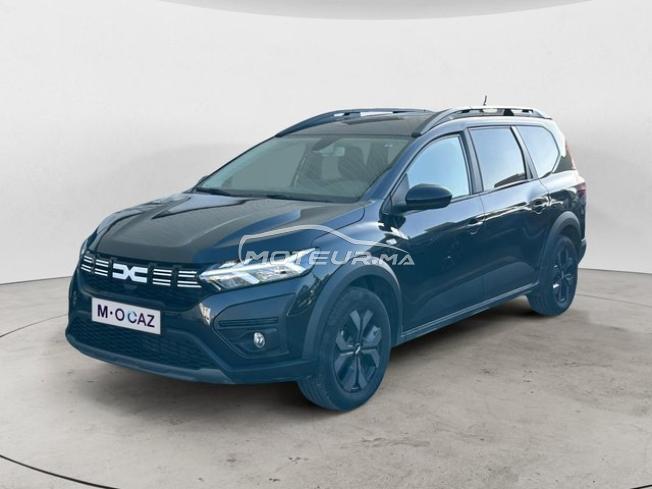 DACIA. Jogger