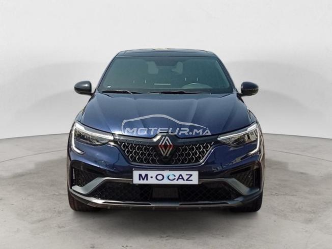 RENAULT. Arkana