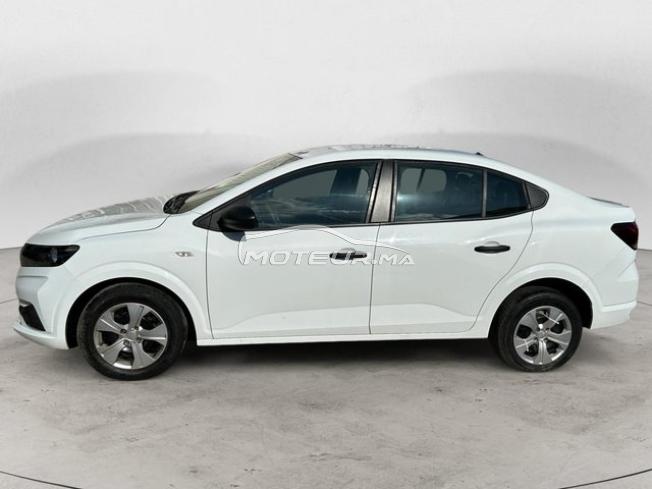 DACIA. Logan