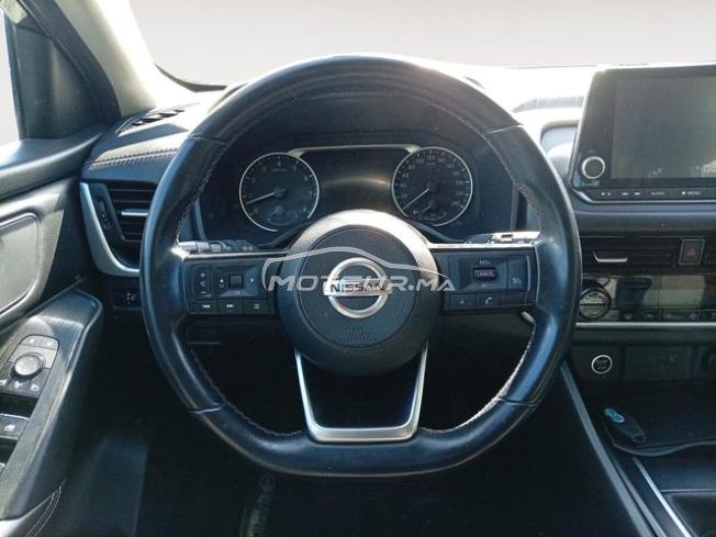 NISSAN. Qashqai