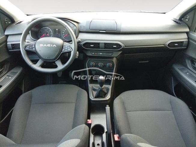 DACIA. Sandero