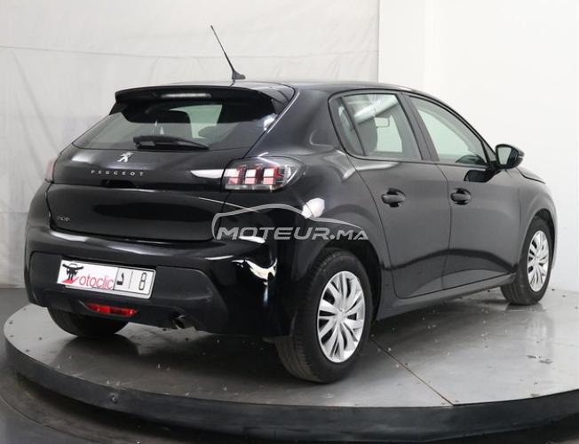 Peugeot 208 Essence Manuelle 2023 à Casablanca