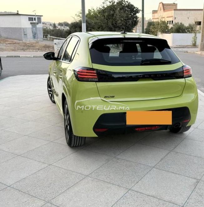 Peugeot 208 modèle 2024/12