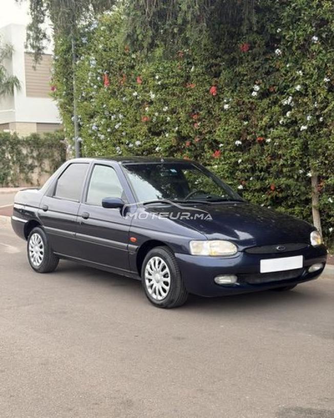 ford escort model 2000 essence A rabat