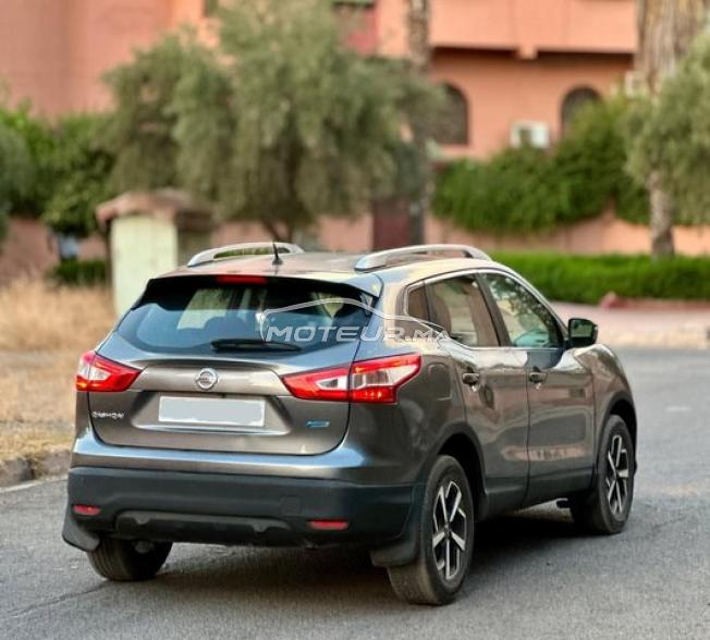 nissan Qashqai 2015